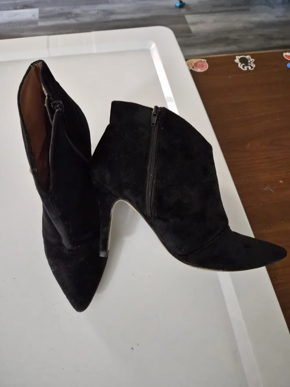 Women's Black Suede Pointed Toe Ankle Booties with Side Zip